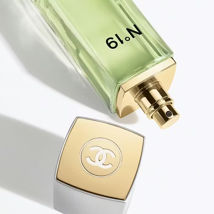 CHANELNO 19Eau De Toilette 100ml 2 CHANELNO 19Eau De Toilette 100ml