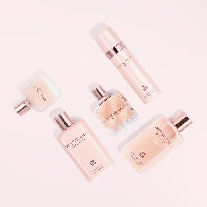 GivenchyIRRESISTIBLEPerfumed Deodorant Spray 100ml 3 GivenchyIRRESISTIBLEPerfumed Deodorant Spray 100ml