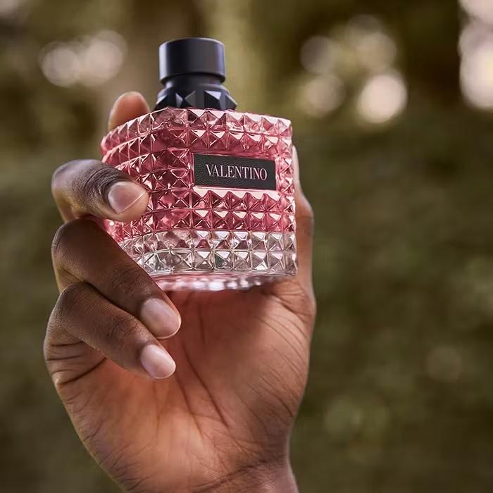 ValentinoBORN IN ROMA DONNAEau De Parfum 100ml 7 ValentinoBORN IN ROMA DONNAEau De Parfum 100ml