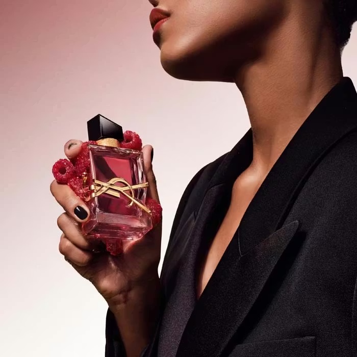 Yves Saint LaurentYSL LIBRE BERRY CRUSHEau De Parfum 50ml 7 Yves Saint LaurentYSL LIBRE BERRY CRUSHEau De Parfum 50ml