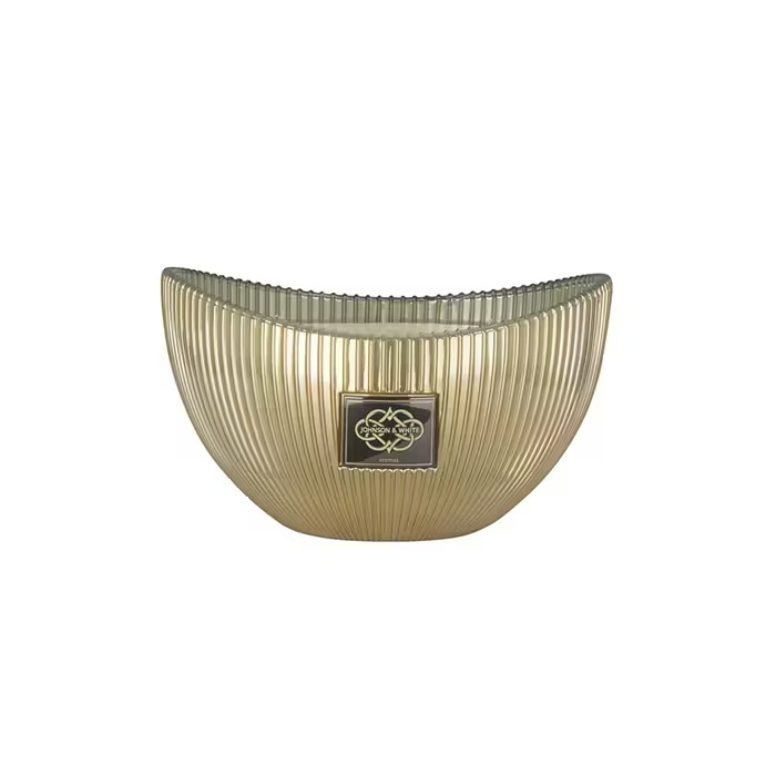 Johnson & WhiteDubaiJohnson & White Dubai 4 Wick candle 1000g