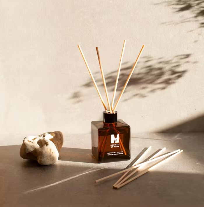 Holistic LondonIndonesian Patchouli And Clary SageReed Diffuser 170ml 2 Holistic LondonIndonesian Patchouli And Clary SageReed Diffuser 170ml